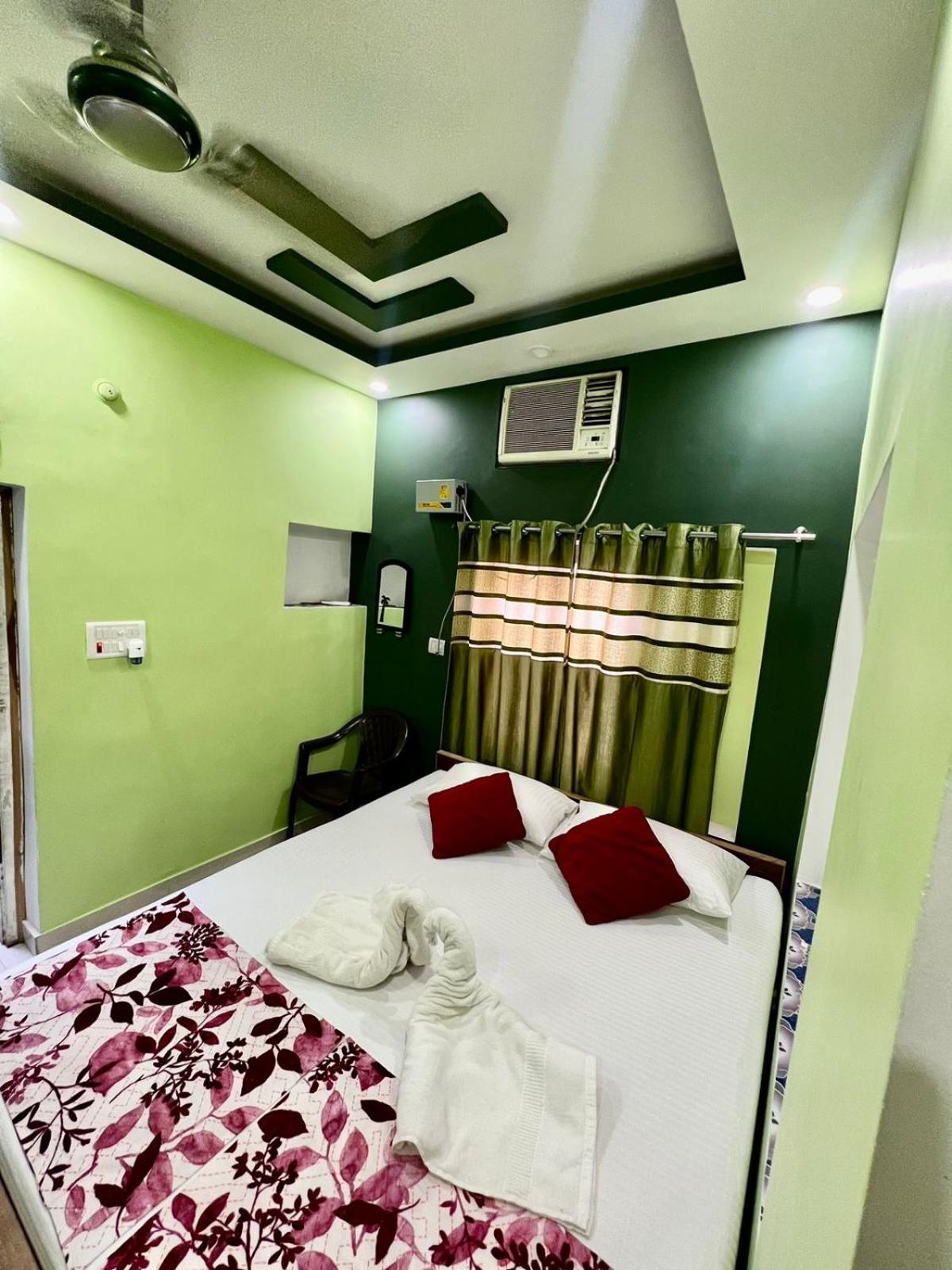 Maa Durga Inn Varanasi Exteriör bild